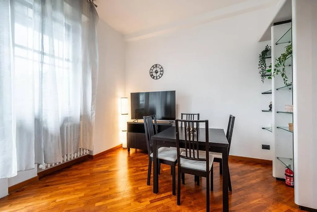 Carrobbio'S Nest - Elegant With Wifi And Netflix Apartment Milan